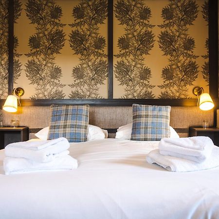 Traquair Arms Hotel Innerleithen Esterno foto