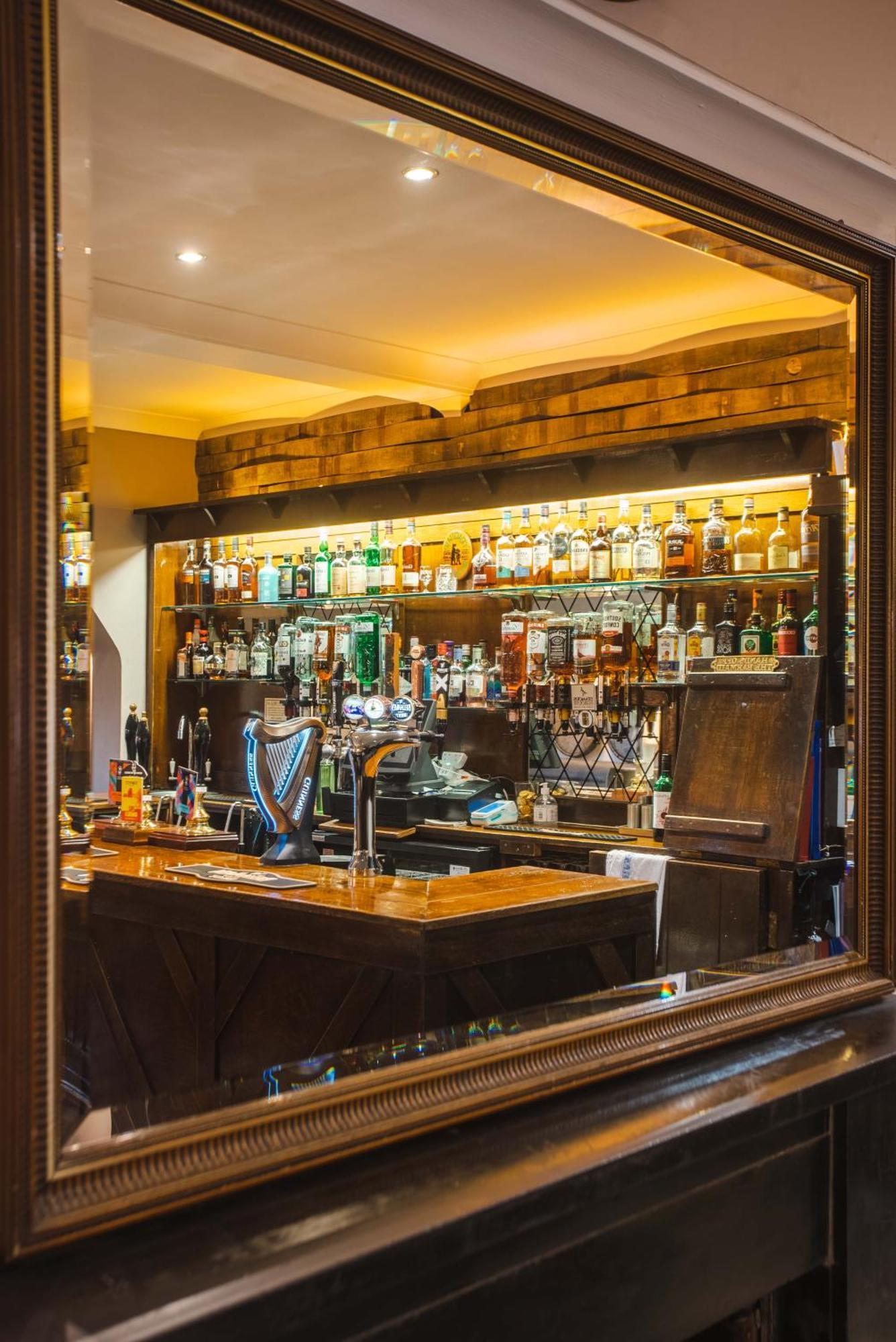 Traquair Arms Hotel Innerleithen Esterno foto