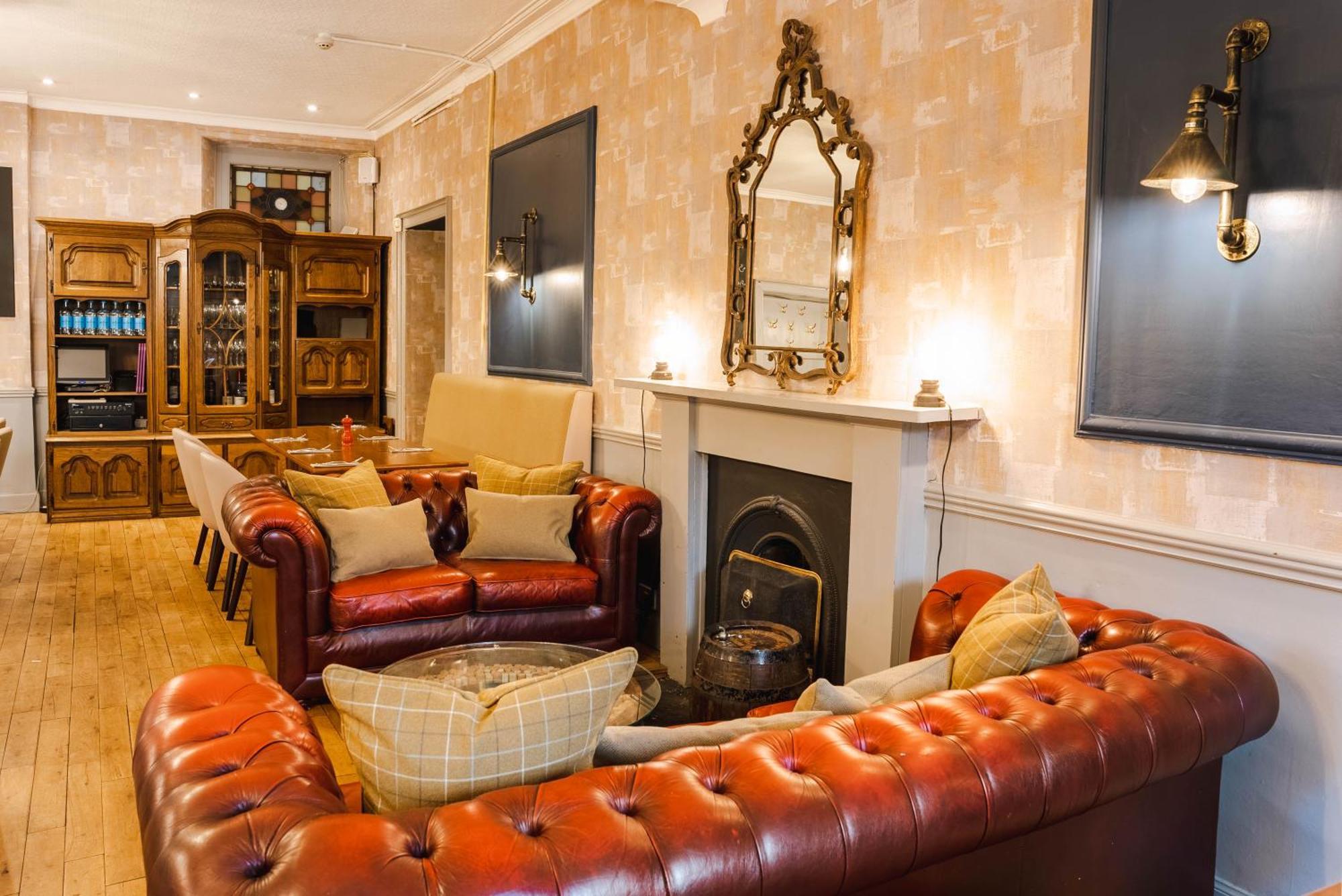 Traquair Arms Hotel Innerleithen Esterno foto