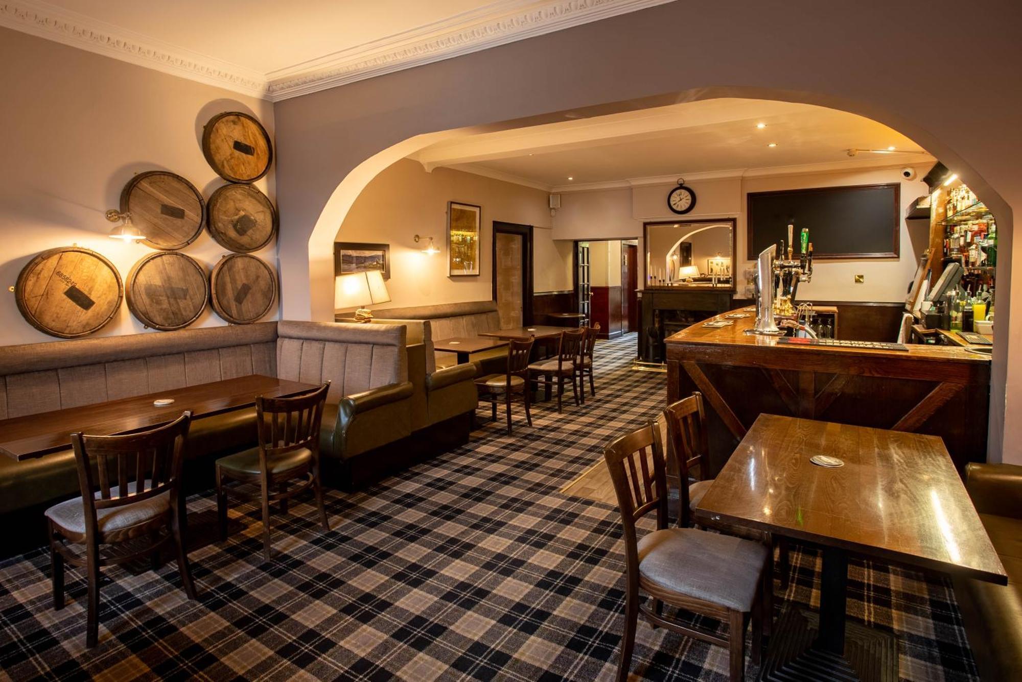 Traquair Arms Hotel Innerleithen Esterno foto